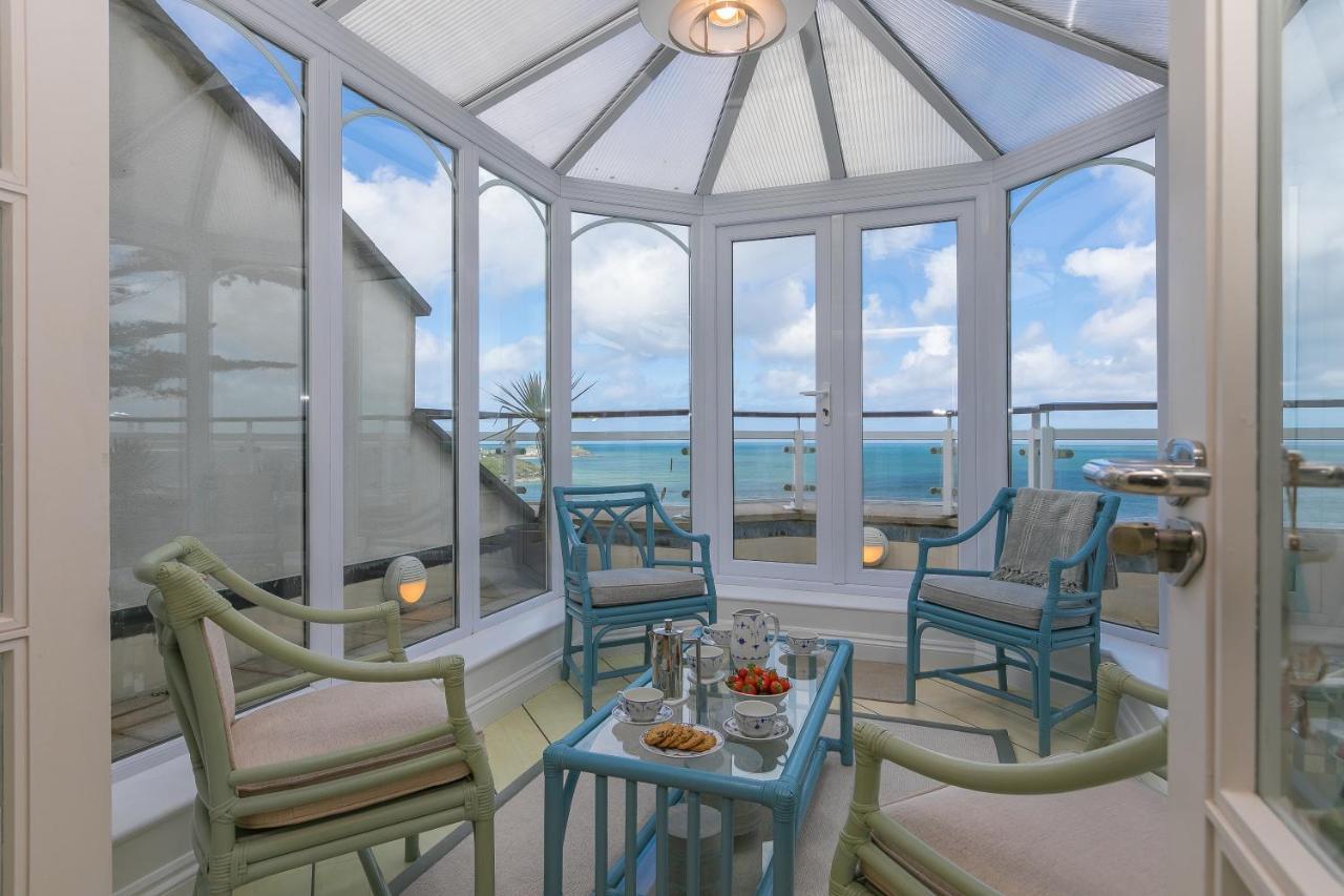 Ocean Gem Apartment Carbis Bay Exterior photo